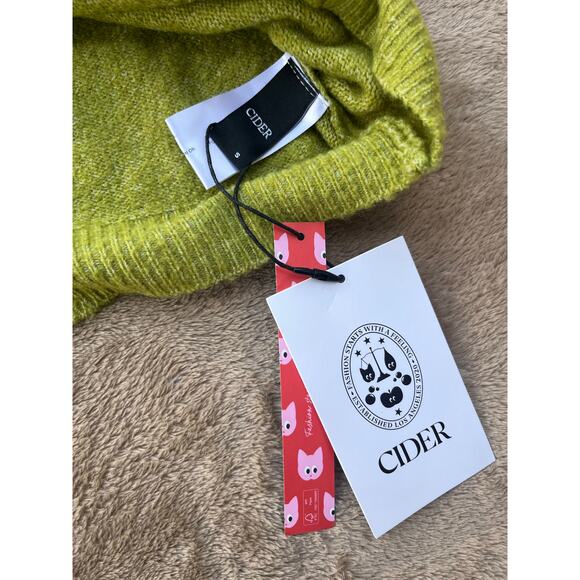 NWT Cider Short Sleeved Green Sweater‎ Women’s Size Small - Picture 3 of 6